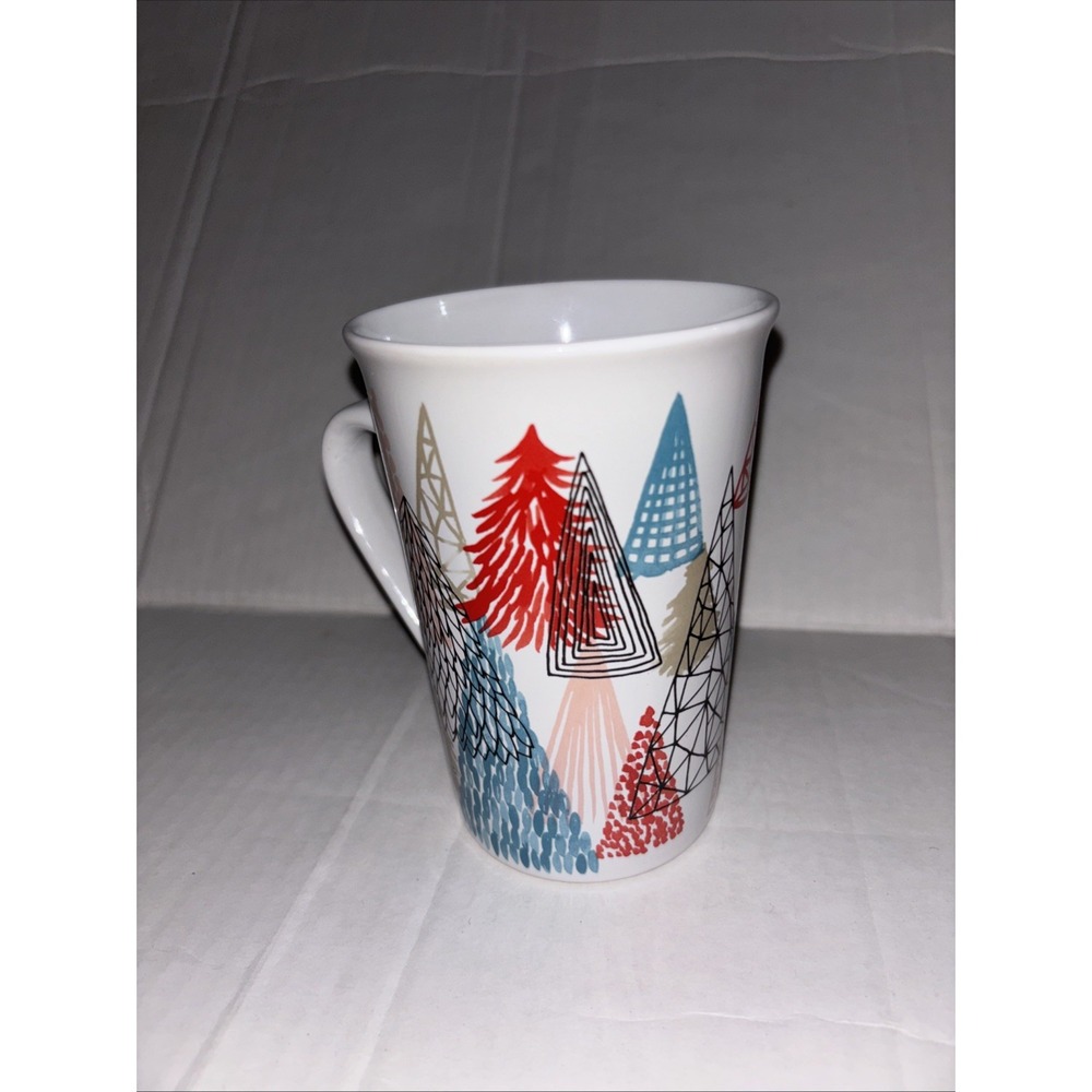 2017 Starbucks - 11 oz Holiday Christmas Tree Coffee Mug